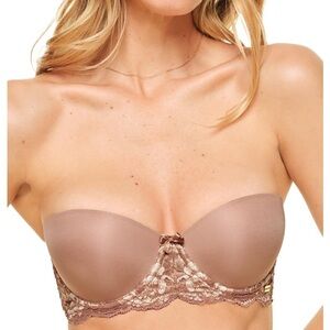 Adore Me Lyza Lace Strapless Bra in Praleine